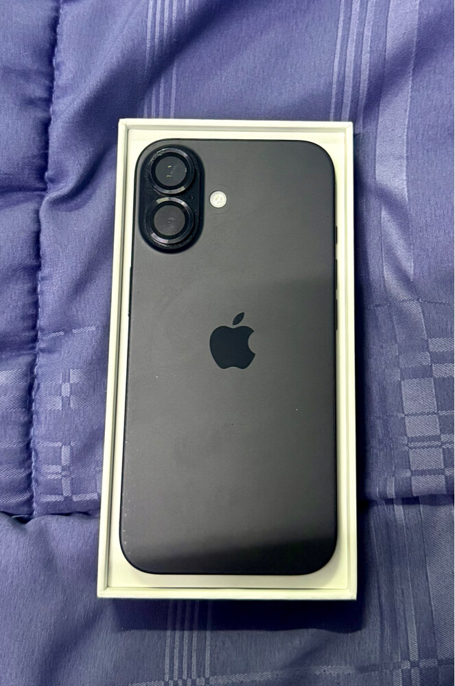 iPhone 16 BLACK  - 1