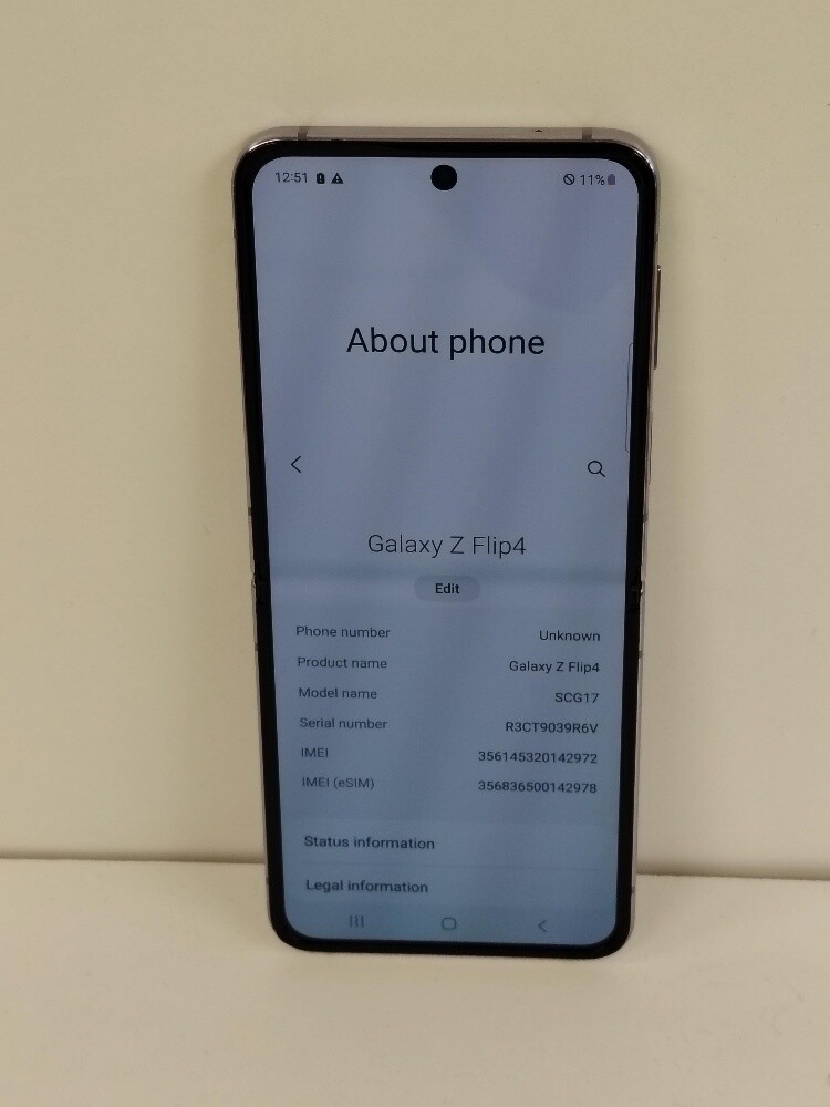 Samsung Z Flip (4) 128GB Ram 8GB - 3