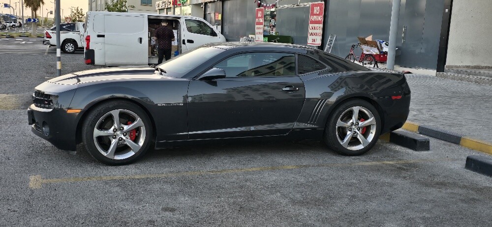 Chevrolet Camaro RS - 3