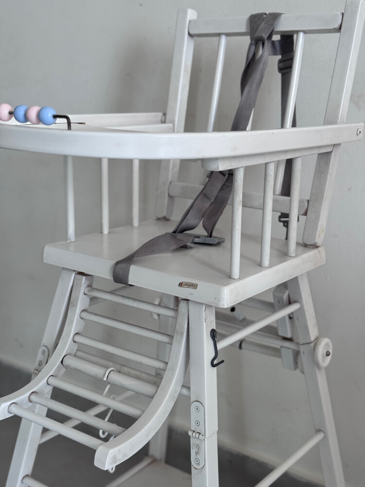 baby feeding chair  - 1