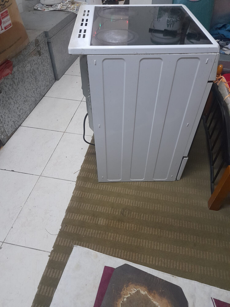 beko cooking range - 4