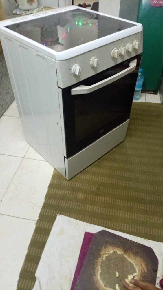 beko cooking range - 1