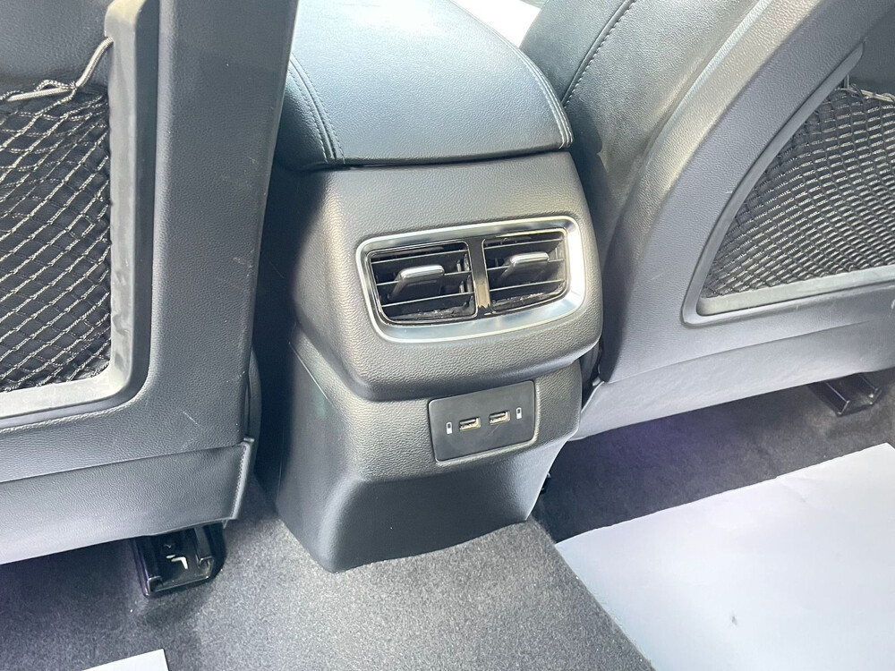 Hongqi H5 2021 - 12