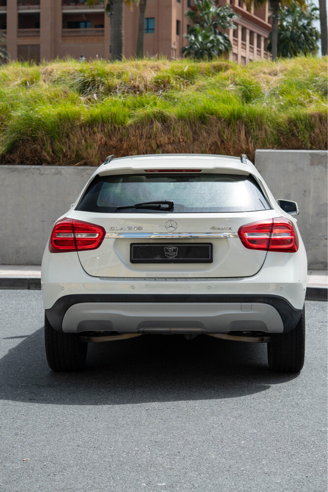 Mercedes GLA 250 2017 - 14