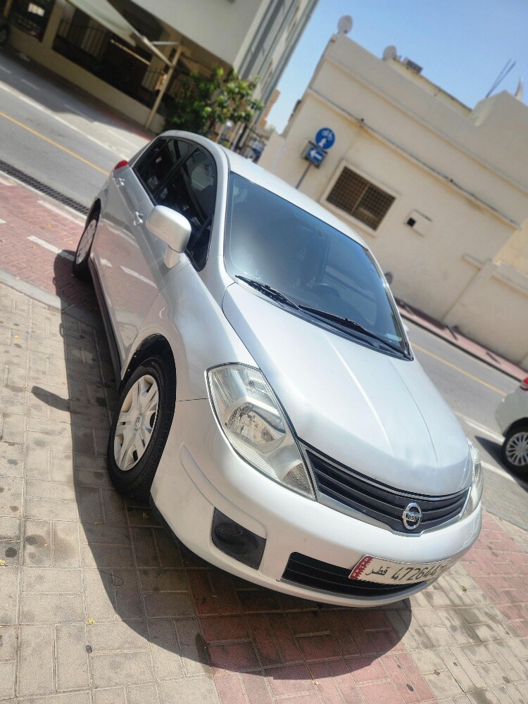Nissan - 4