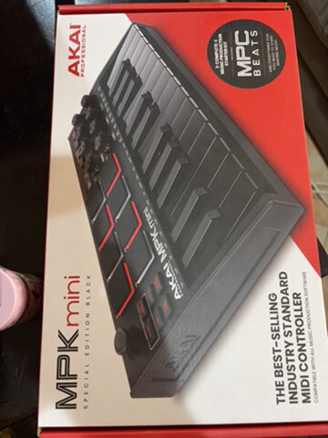 AKAI MPK MINI special Black Edition - 1