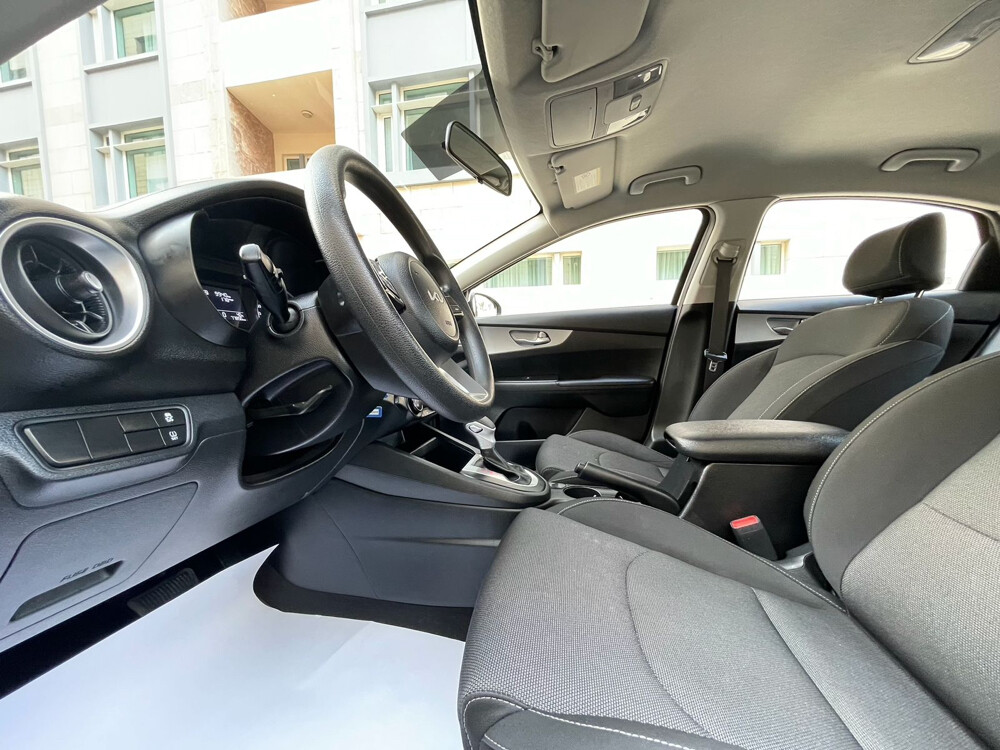 Kia Cerato 2022 2.0 - 11