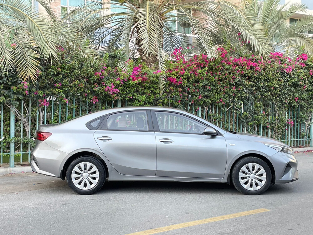 Kia Cerato 2022 2.0 - 5