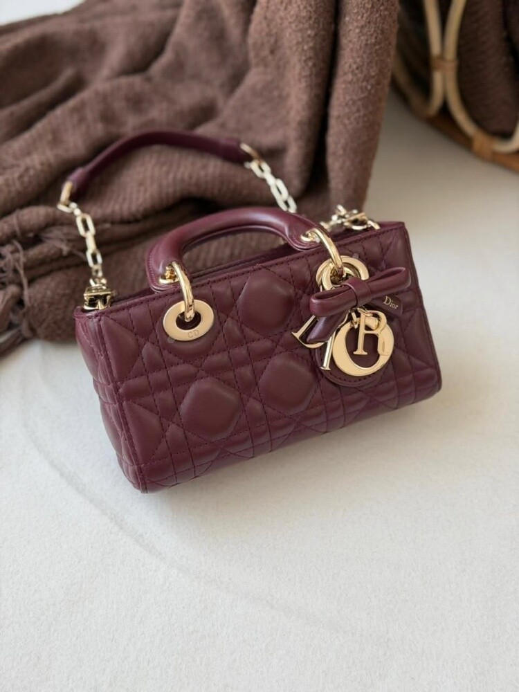 Branded Luxury Bags For Gift. - 4
