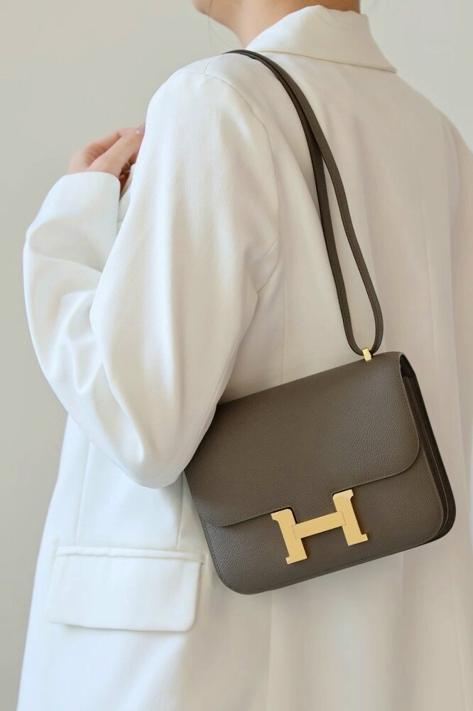Branded Luxury Bags For Gift. - 14
