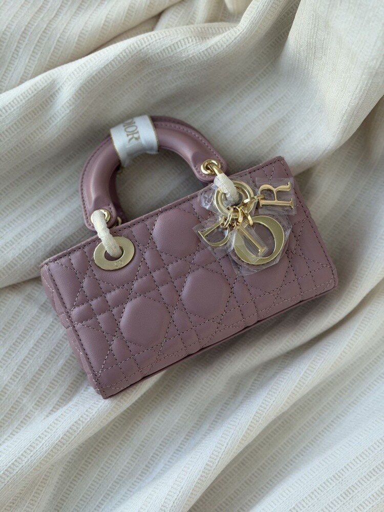 Branded Luxury Bags For Gift. - 11