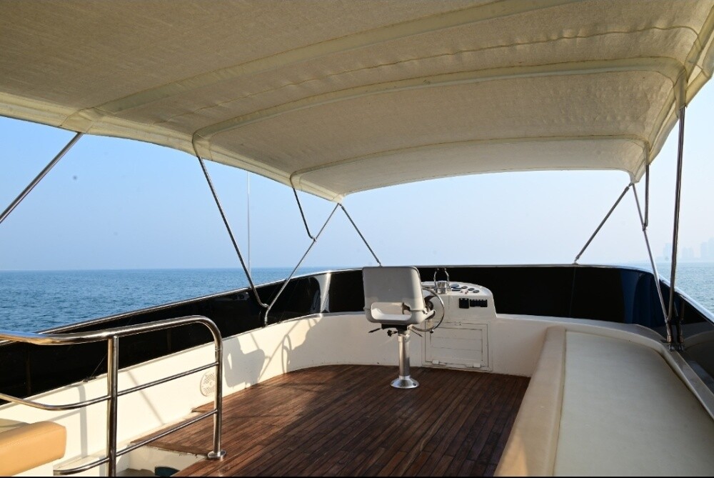 LUXURY CRUISE 52 - 8