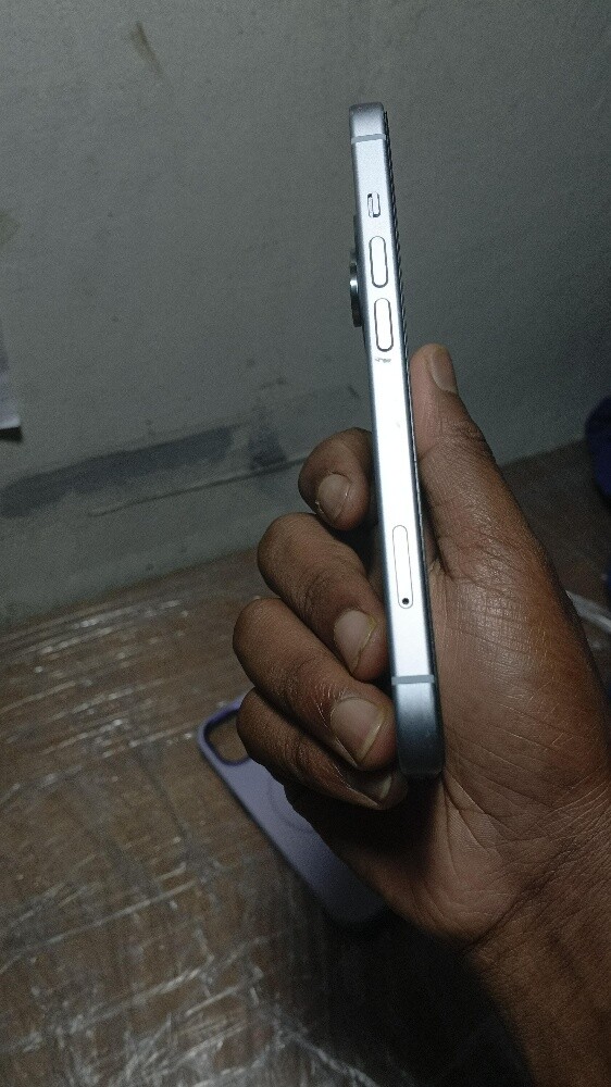I phone 15 - 6