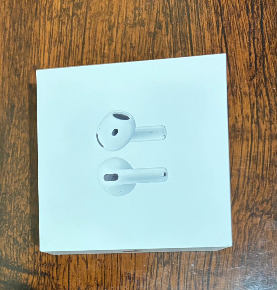 Airpods 4 - 1