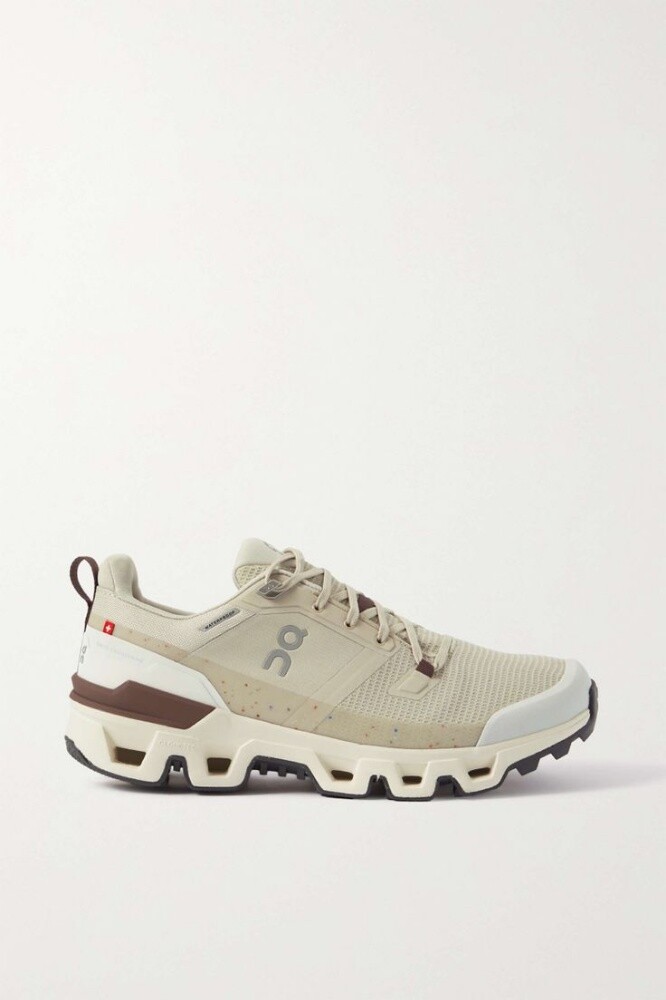 ON CLOUD RUNNER - 4