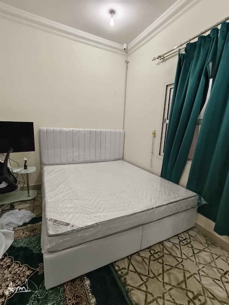 king size bed - 2