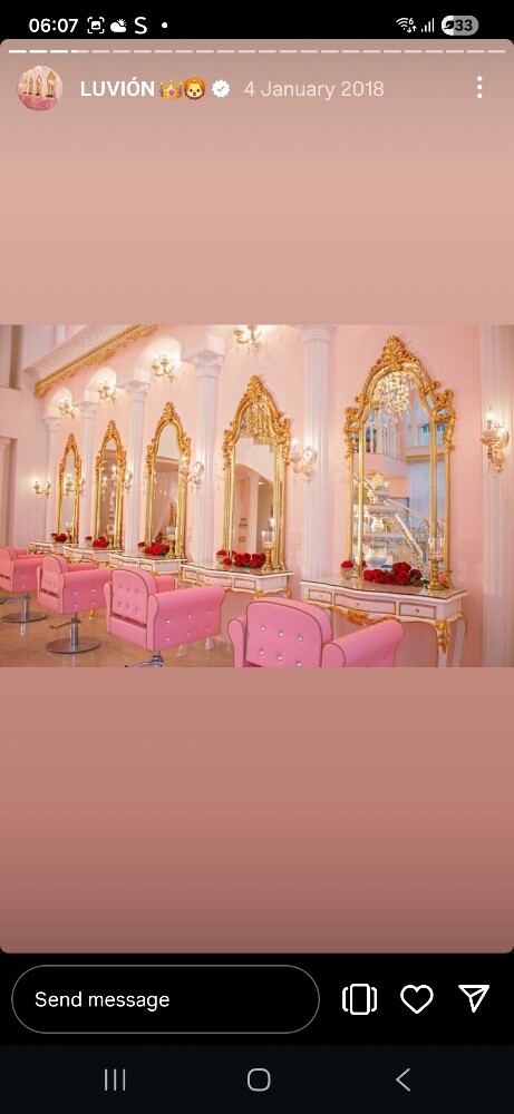 Beauty Salon - 1
