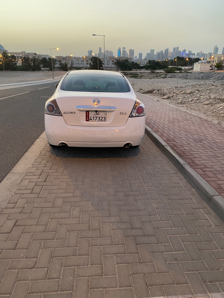 Nissan Altima 2009 Great Condition - 6