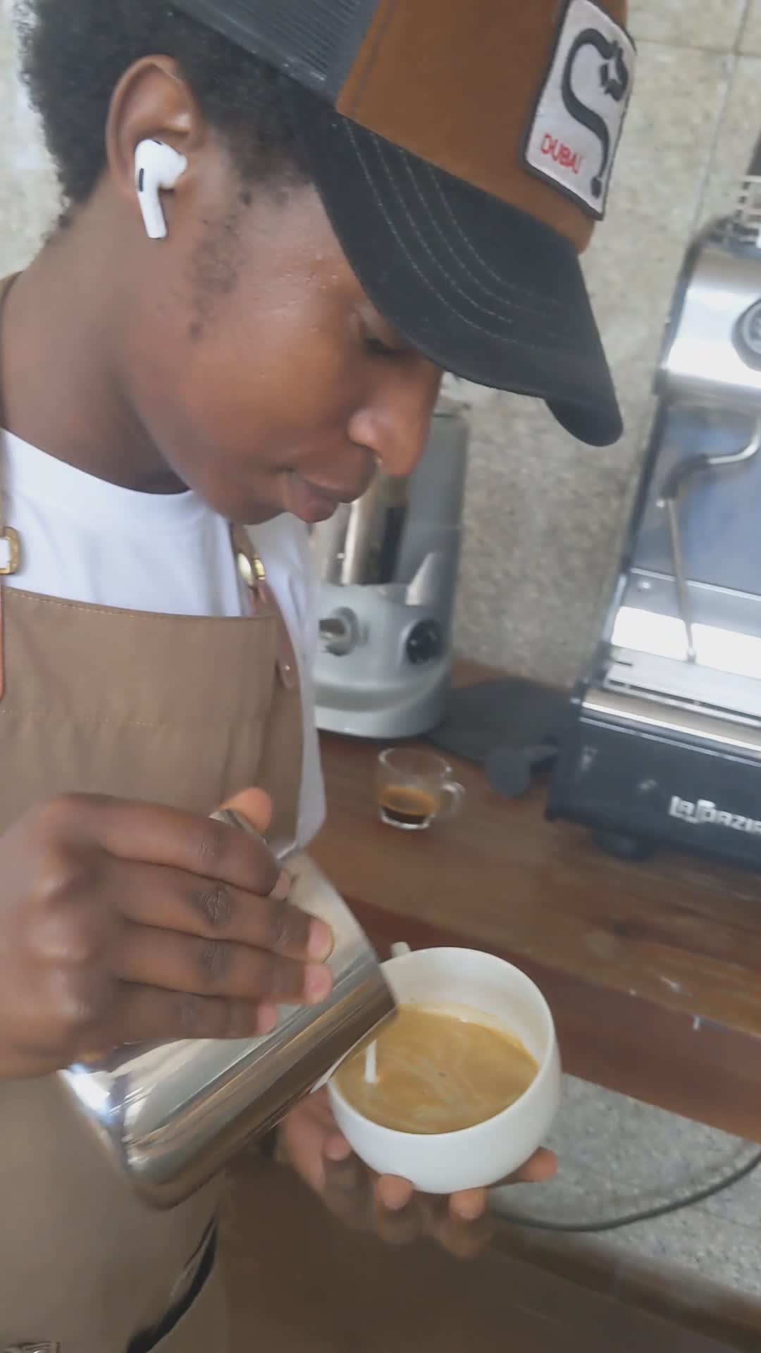 Barista / Waiter - 1
