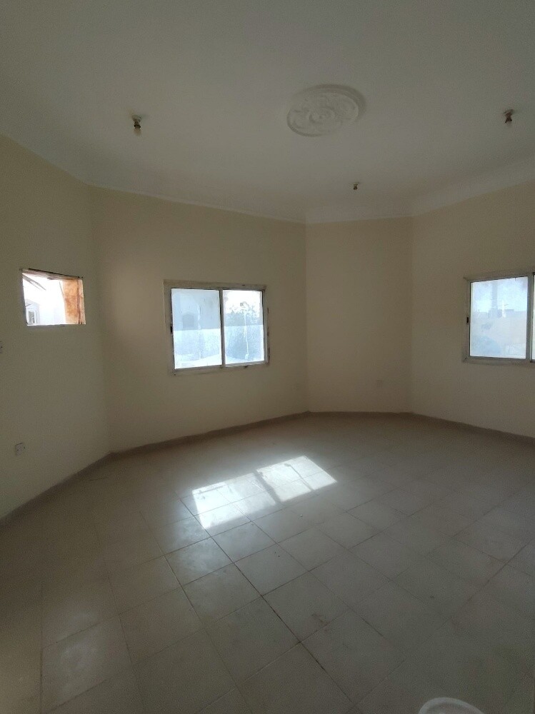 Villa For Sale In Muaither South - 1