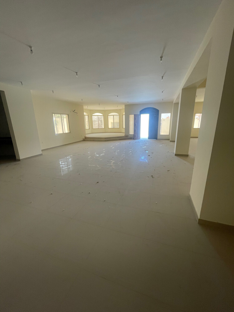 للبيع فيلا بالمشاف  - 4