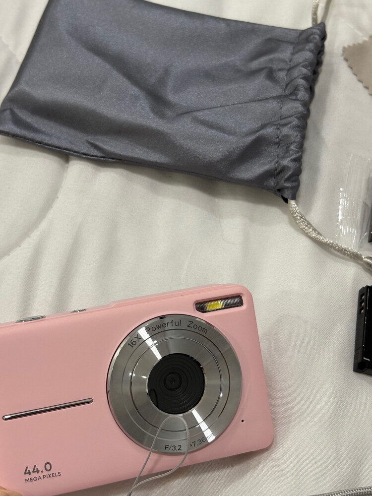 digital camera - 1
