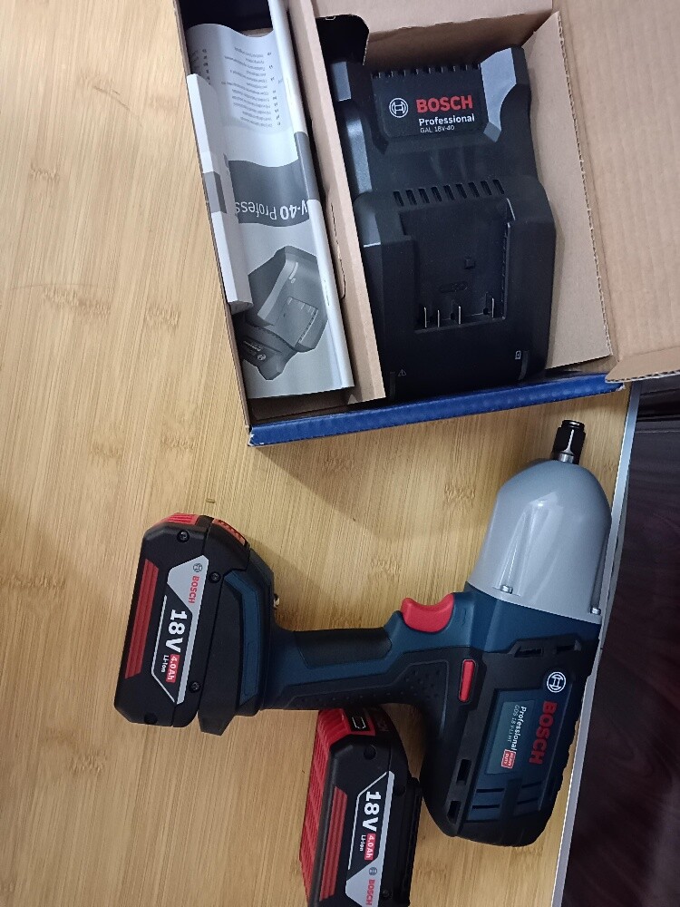 Original 2pcs new impact wrench 18v - 3