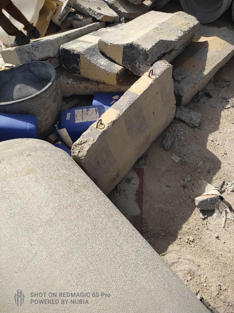 concrete barrier and crpeston - 14