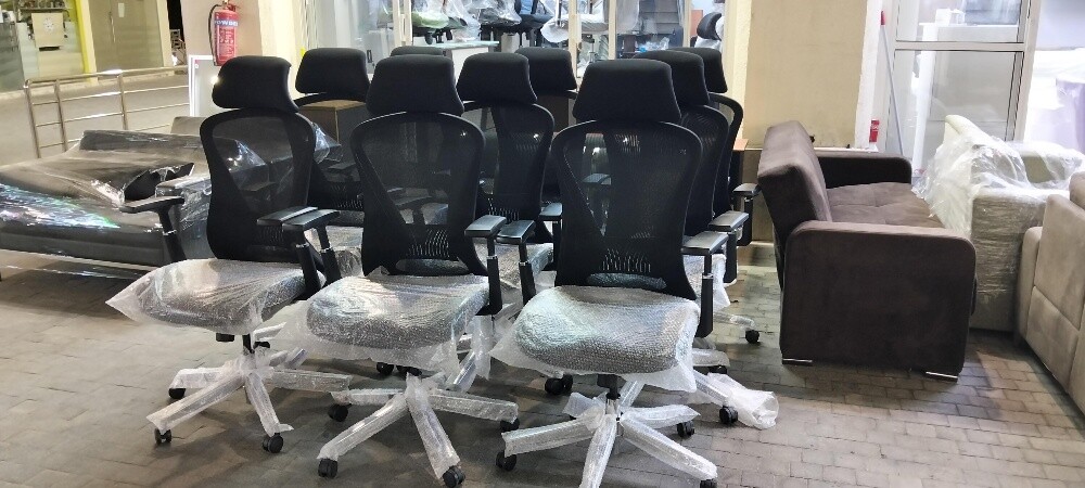 office furniture available for sale - 12