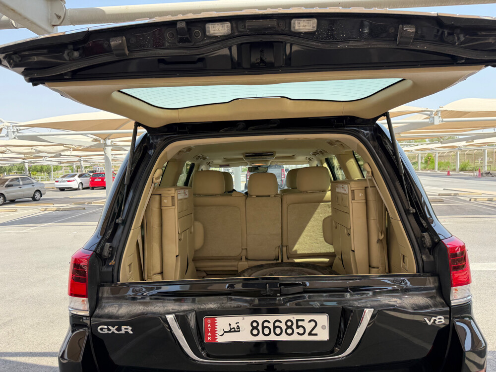 Land Cruiser GXR V8  - 8