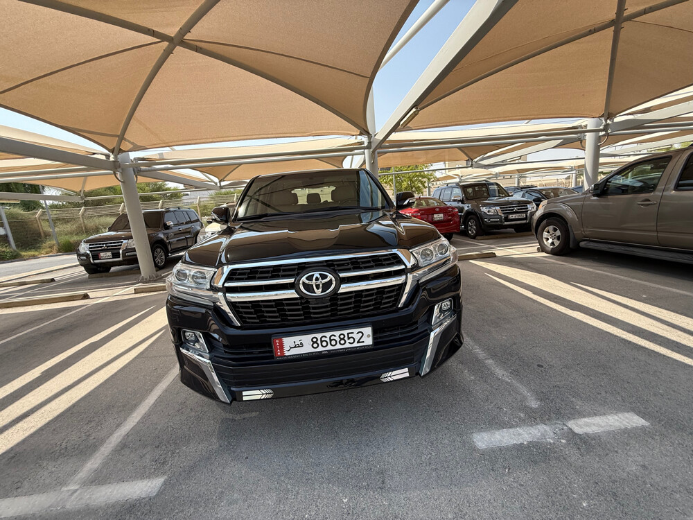 Land Cruiser GXR V8  - 2
