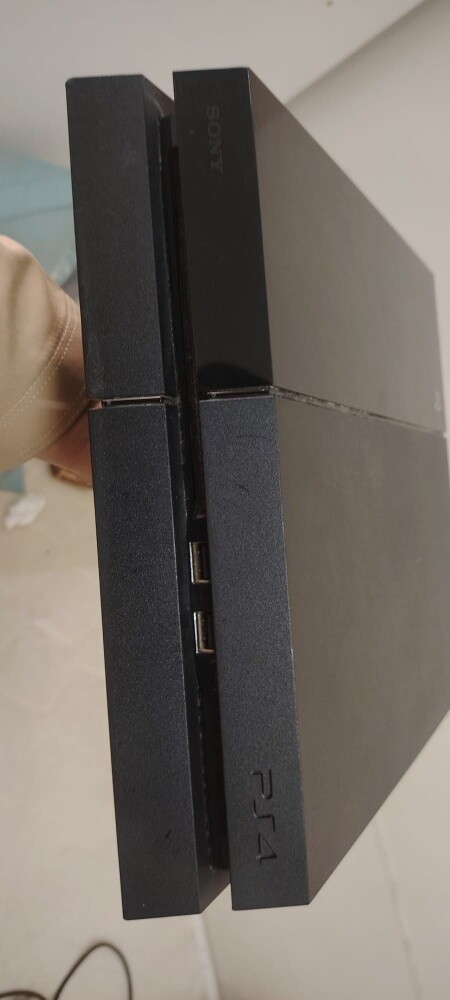 Playstation ps4 clean urgent sale - 2