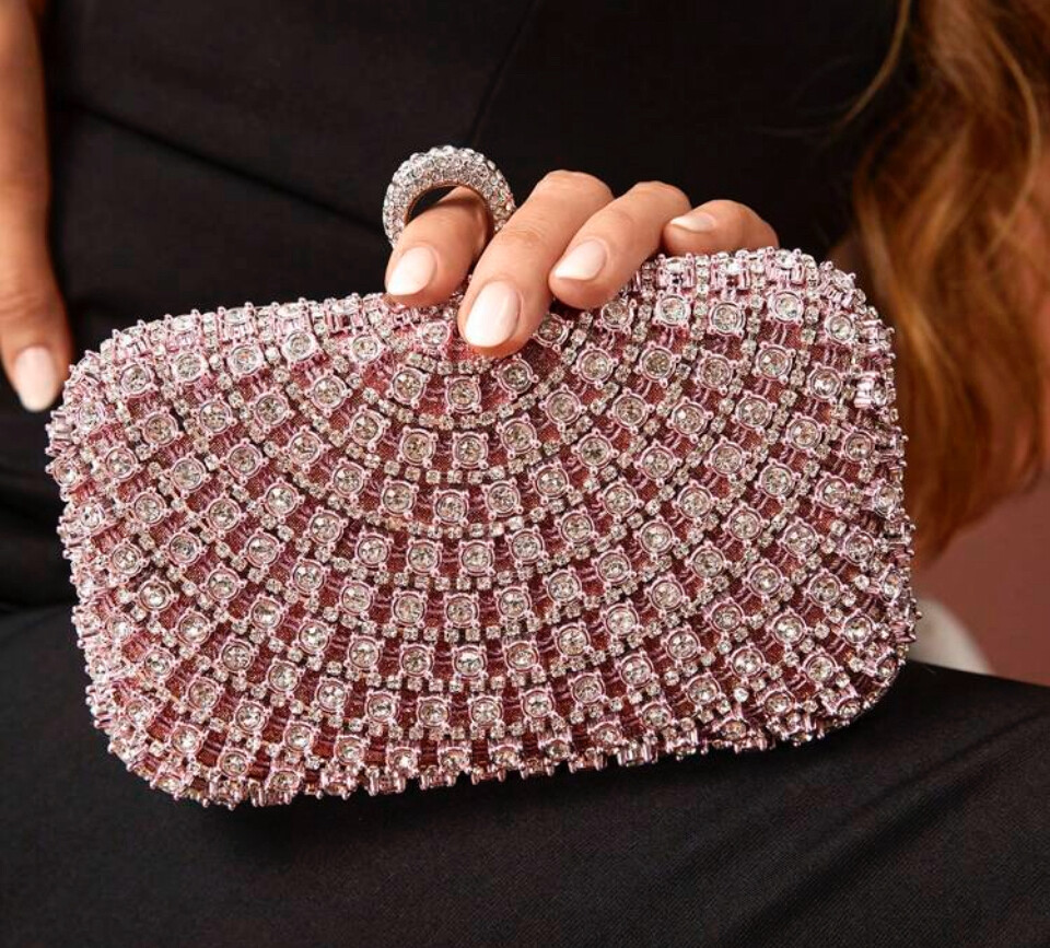Pink clutch bag - 2