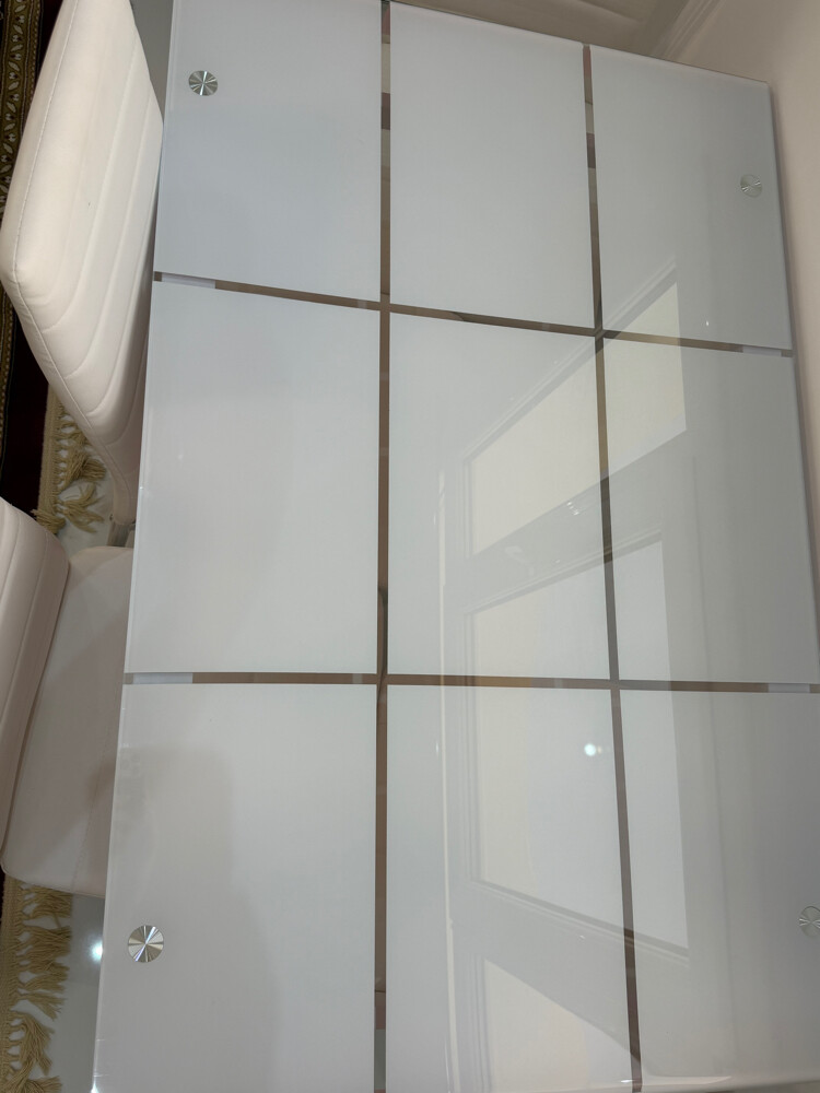 طاولة طعام ومعيشه - 1