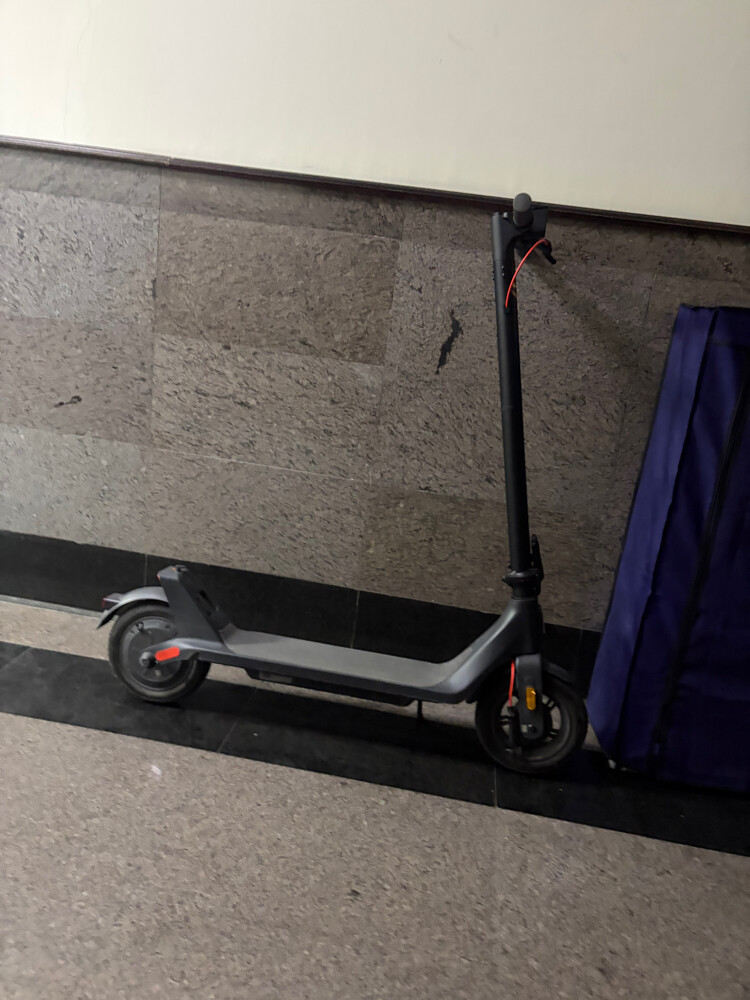 Xiaomi scooter 4 lite (2nd gen) - 1