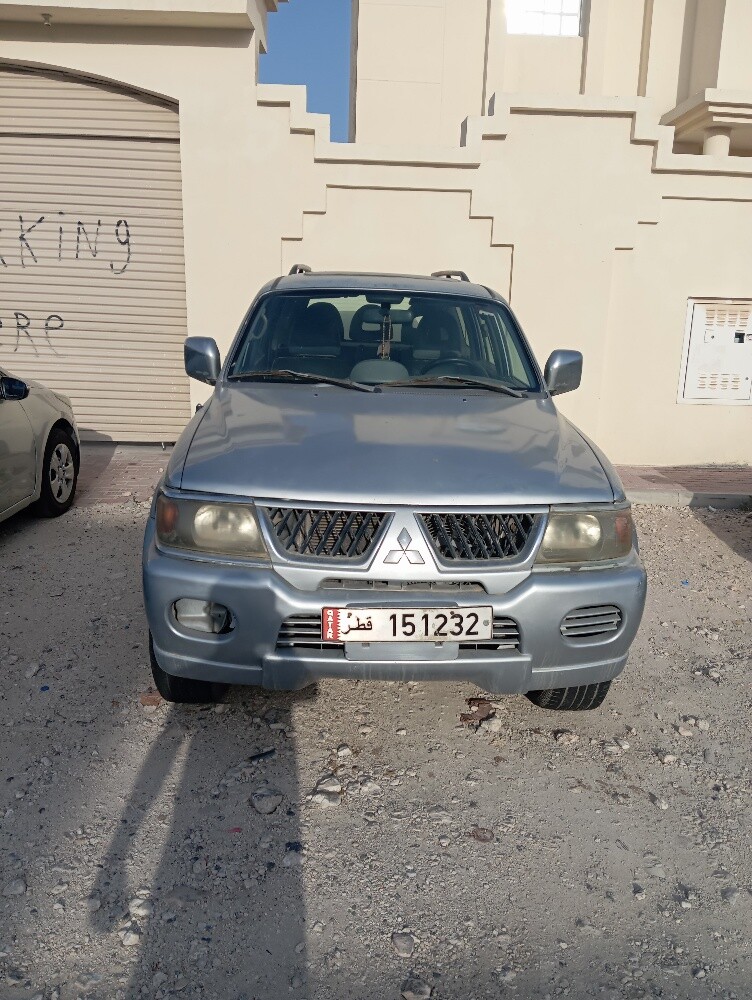 Mitsubishi car with a powerful engi - 2