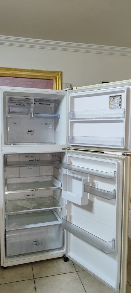 Refrigerator for sale - 1