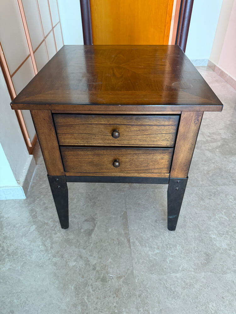 Side table with drawers - 2
