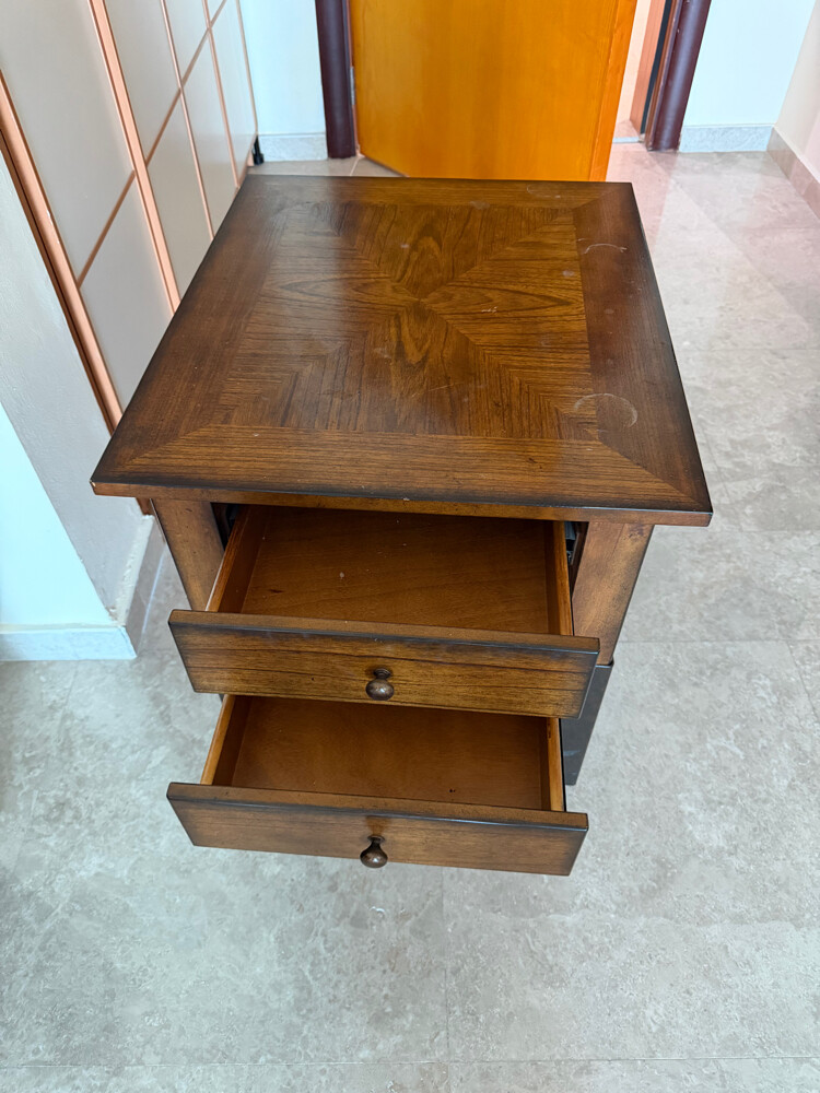Side table with drawers - 4
