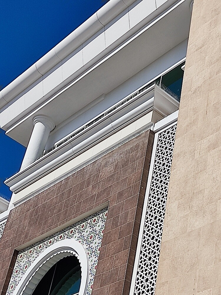 موانع الحمام 55270957 - 24