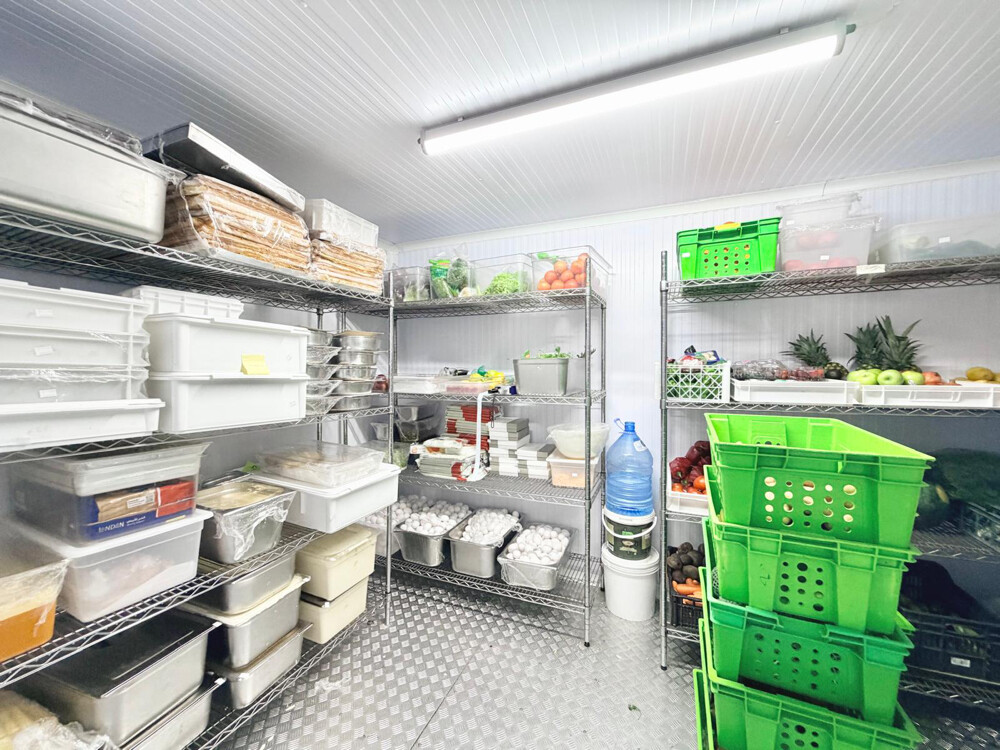 Central Kitchen for Sale - 10