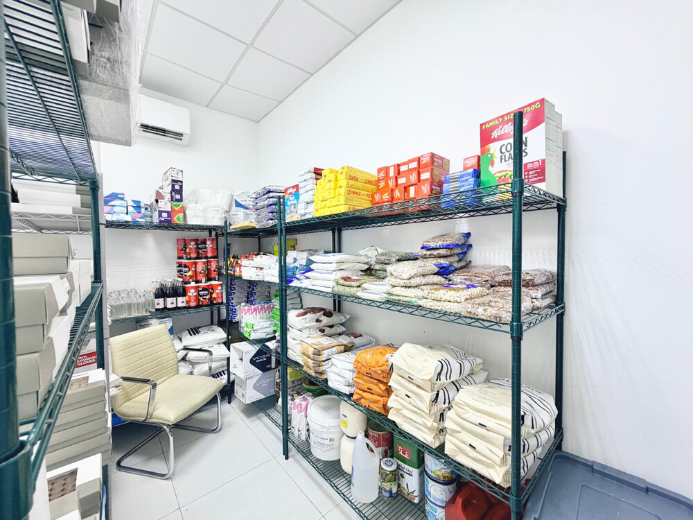 Central Kitchen for Sale - 15