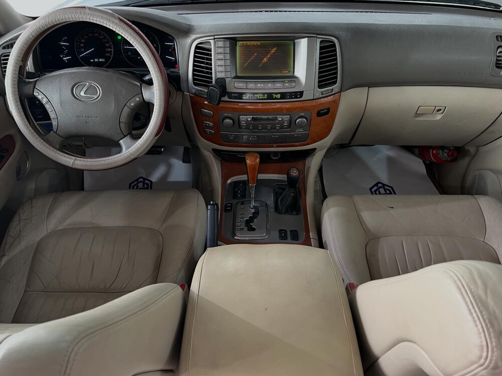 LEXUS LX 470 - 6