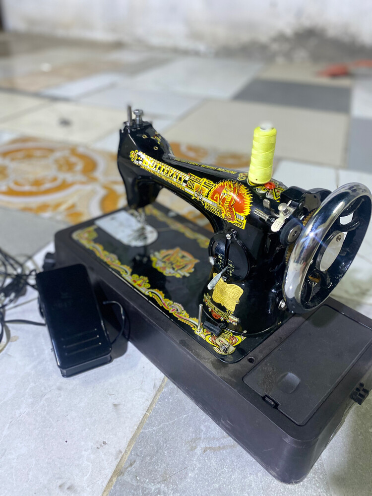 butterfly sewing machine for sale  - 2