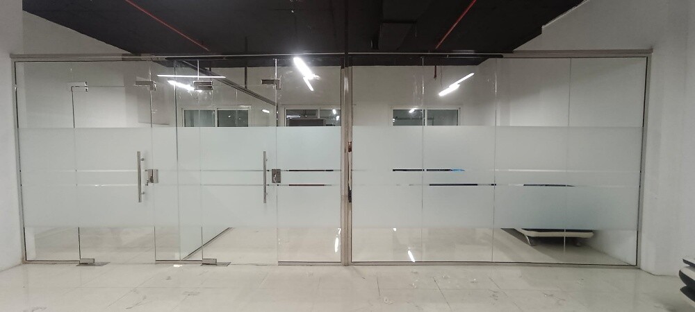 Modern glass office partition work - 1