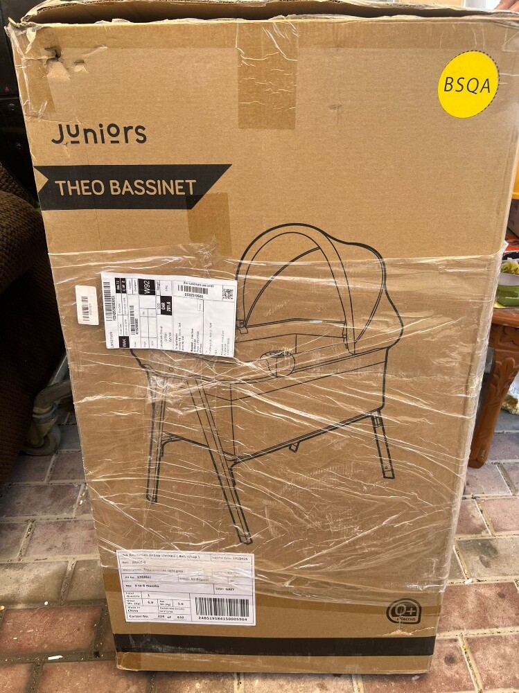 juniors theo bassinet - 4