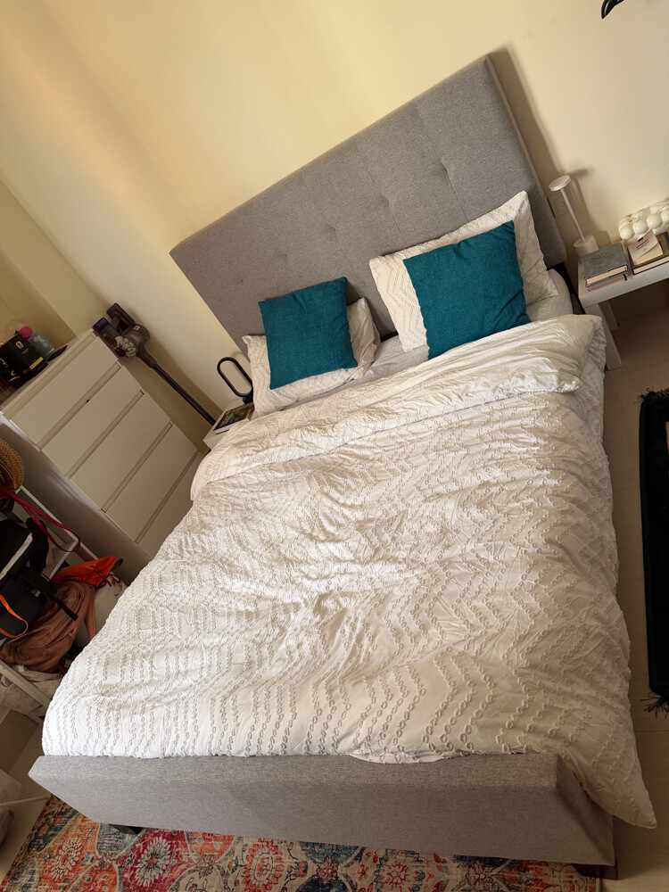bed  - 1