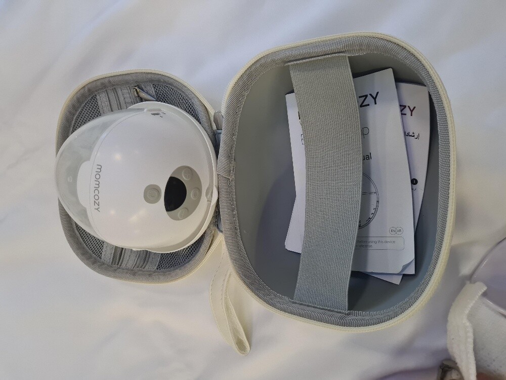 momcozy m5 like new - 1