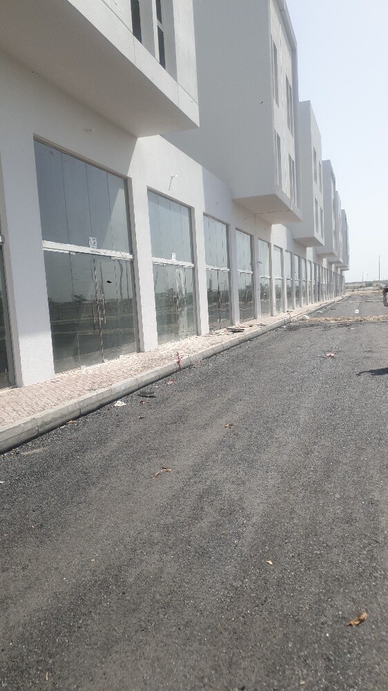 Commercial shops available for rent - 4