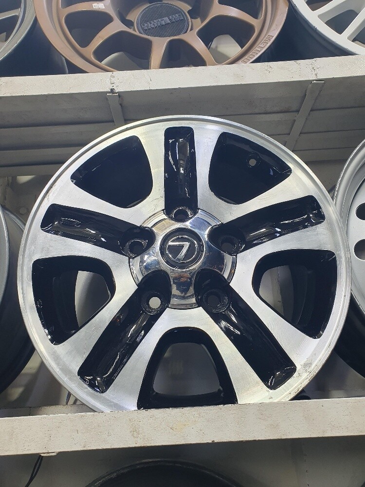 17 lexus 4pes - 1